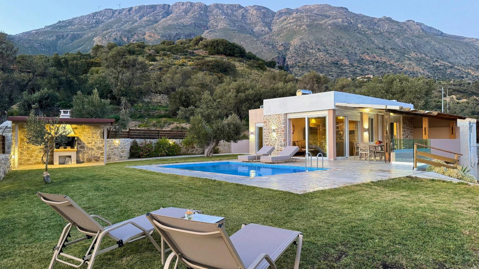 Villa Michael Triopetra Private Villa, Private Swimming Pool, Garden, Panoramic Sunset المظهر الخارجي الصورة